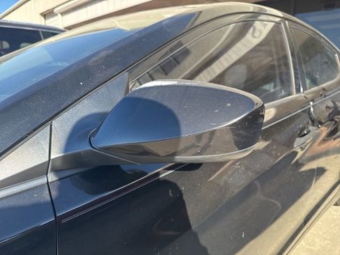 Used 2014 Hyundai Elantra SE image 11