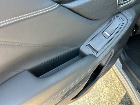Used 2020 Subaru Forester Limited w/ Popular Package #3 AWD/4WD image 24