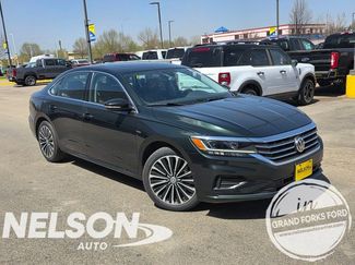 Used 2022 Volkswagen Passat 2.0T FWD video 1