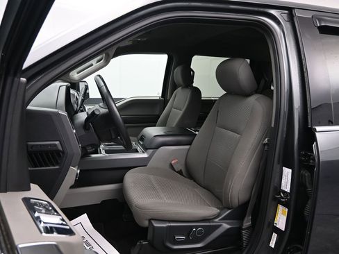 Used 2018 Ford F150 XLT w/ Equipment Group 302A Luxury image 24