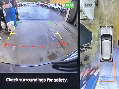 Used 2024 Mitsubishi Outlander SE Black Edition image 15