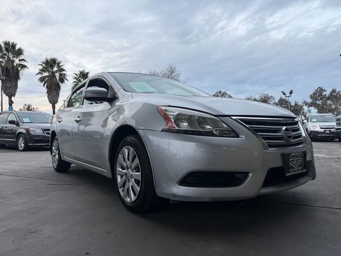 Used 2015 Nissan Sentra S image 18