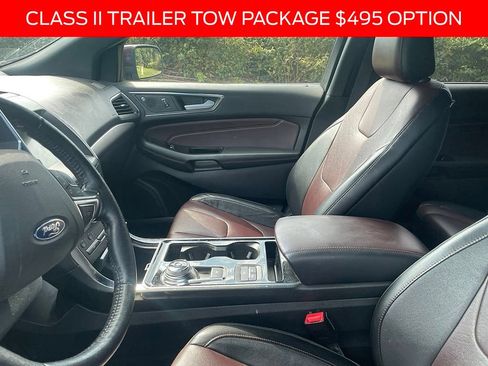 Used 2020 Ford Edge Titanium w/ Equipment Group 301A AWD/4WD image 7