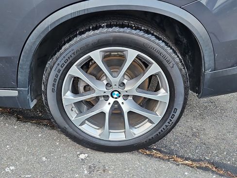 Used 2019 BMW X5 xDrive40i w/ Premium Package 2 image 8