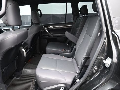 Used 2023 Lexus GX 460 Premium AWD/4WD image 25