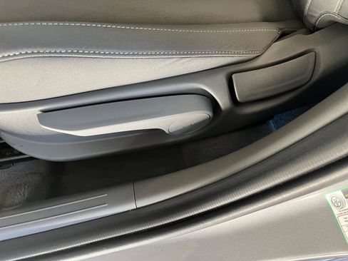 Used 2025 Hyundai Elantra SEL image 23