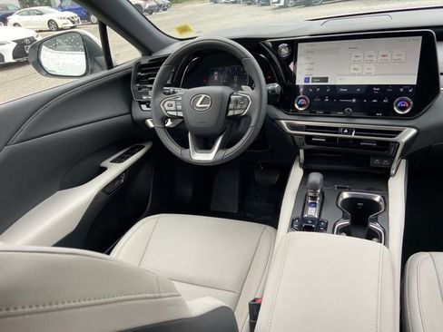Certified 2023 Lexus RX 350 Premium w/ Accessory Package AWD/4WD image 15