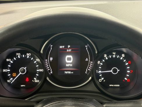Used 2019 FIAT 500L Pop FWD image 27