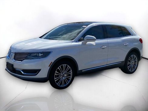 Used 2016 Lincoln MKX Reserve w/ Cargo Utility Package image 2