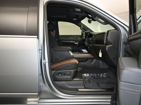 New 2026 Chevrolet Silverado 2500 High Country w/ High Country Premium Package AWD/4WD image 29