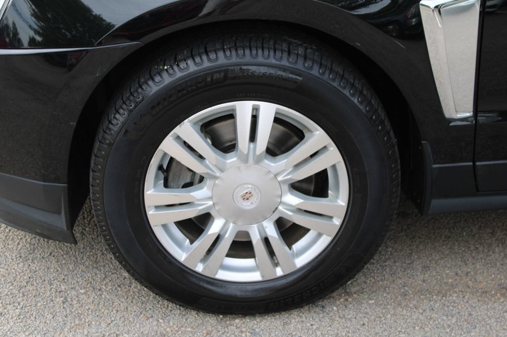 Used 2016 Cadillac SRX Luxury w/ Driver Awareness Package FWD image 39