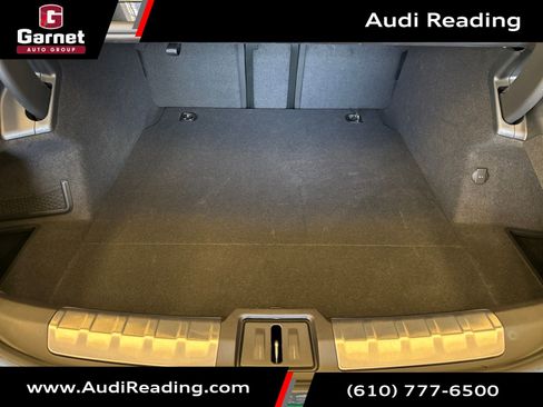 Certified 2024 Audi e-tron GT Premium Plus image 32