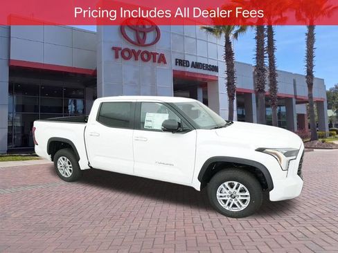Used 2025 Toyota Tundra SR5 AWD/4WD image 1