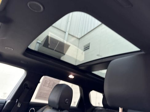 Certified 2023 Land Rover Range Rover Evoque R-Dynamic SE image 13