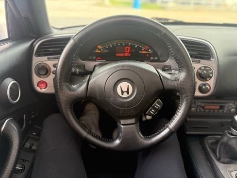 Used 2002 Honda S2000 image 21