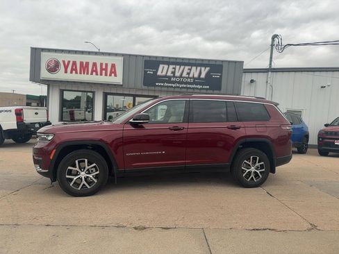 Used 2023 Jeep Grand Cherokee L Limited w/ Luxury Tech Group II AWD/4WD image 1