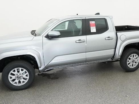 New 2026 Toyota Tacoma SR5 image 2