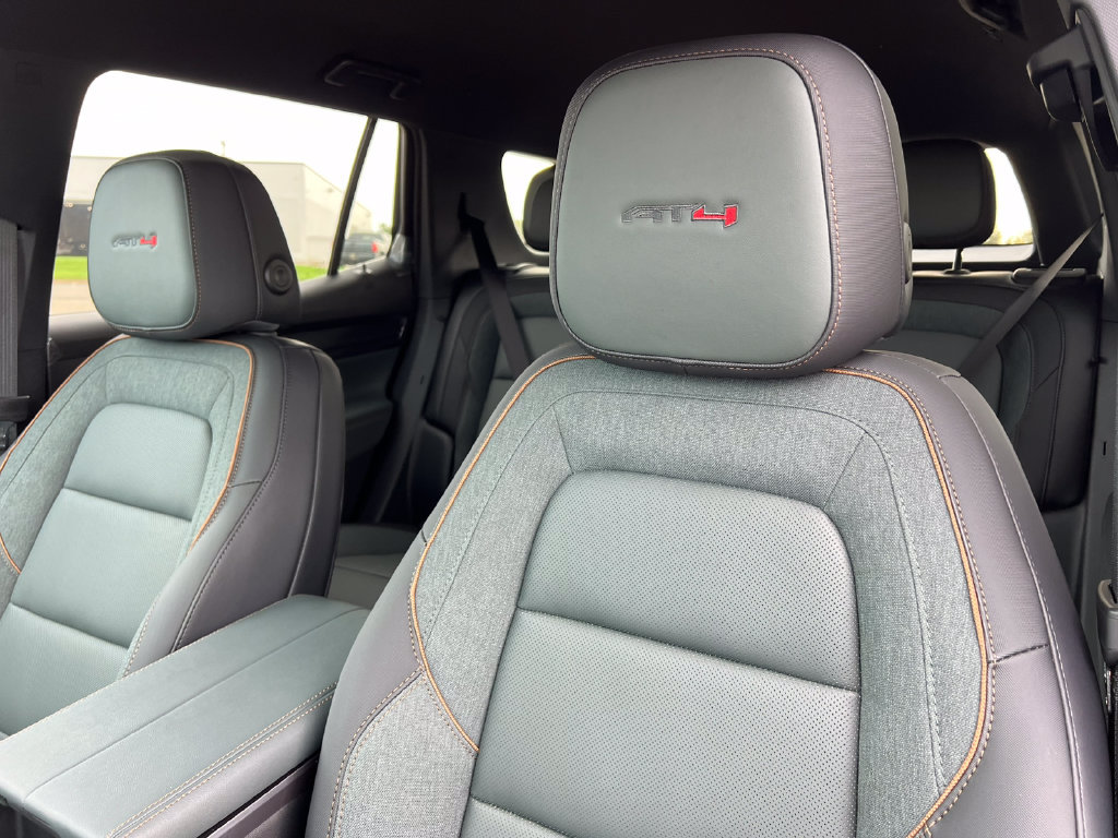 New 2027 GMC Terrain AT4 w/ Convenience Package III AWD/4WD image 11