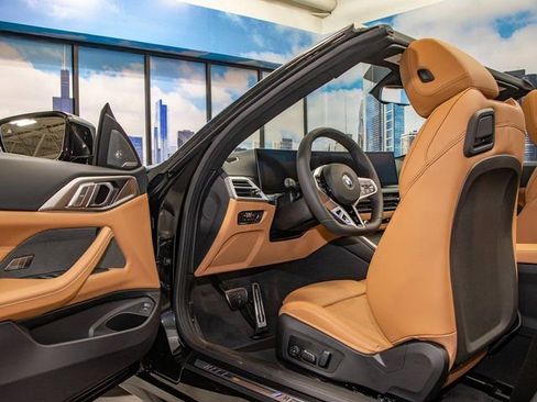 Used 2025 BMW 430i xDrive Convertible w/ M Sport Package image 15