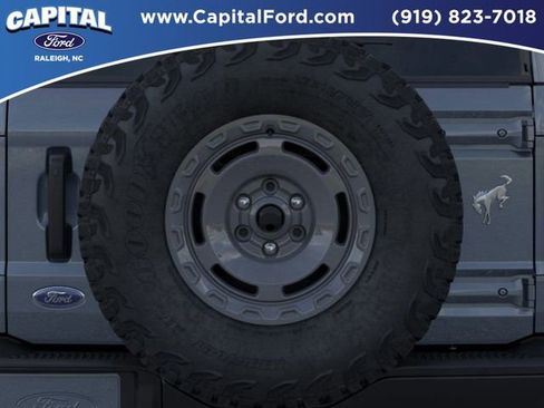 New 2025 Ford Bronco Badlands image 24