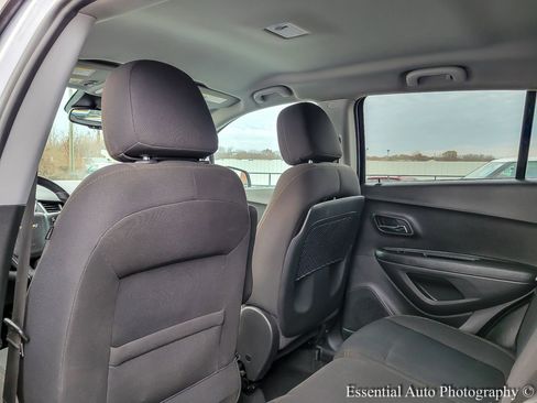 Used 2020 Chevrolet Trax LS w/ Tint and Cruise Package image 14