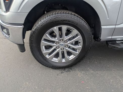 Used 2025 Ford F150 Lariat w/ Equipment Group 501A Mid image 11