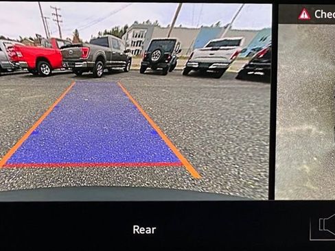 Used 2022 Audi Q5 2.0T Premium Plus w/ Premium Plus Package image 21