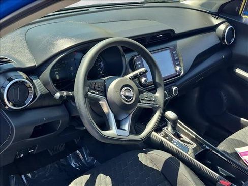 Used 2023 Nissan Kicks SV FWD image 10