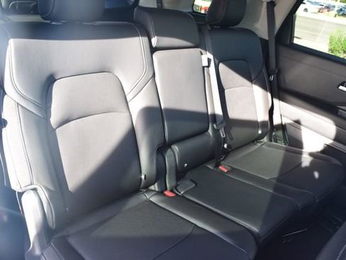 New 2026 Nissan Pathfinder SL AWD/4WD image 17