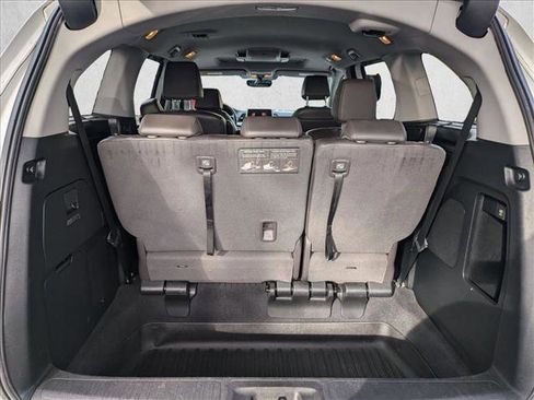 Used 2020 Honda Odyssey Elite image 6
