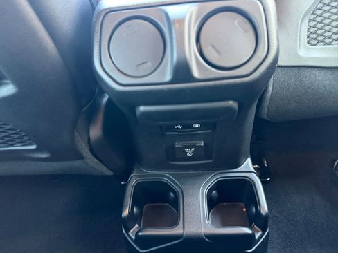 Used 2020 Jeep Wrangler Rubicon w/ LED Lighting Group image 25