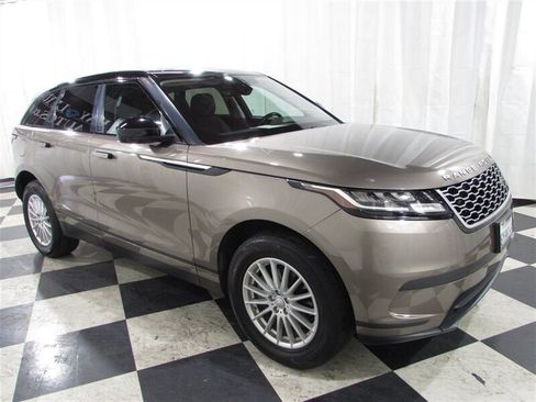 Used 2018 Land Rover Range Rover Velar image 11