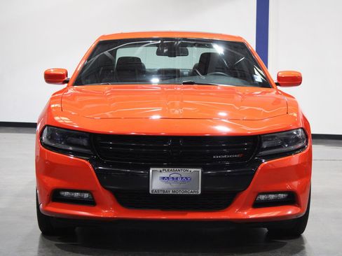 Used 2017 Dodge Charger SXT w/ Rallye Group AWD/4WD image 5
