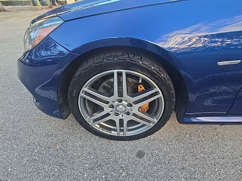 Used 2017 Mercedes-Benz E 400 E 400 image 39