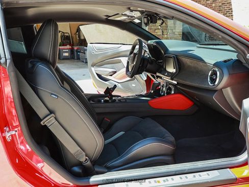 Used 2022 Chevrolet Camaro SS image 61