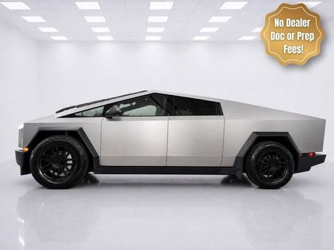 Used 2024 Tesla Cybertruck AWD Crew Cab image 1