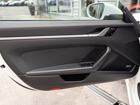 Used 2020 Porsche 911 Carrera 4S image 13