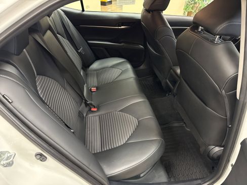 Used 2023 Toyota Camry SE w/ Convenience Package image 19