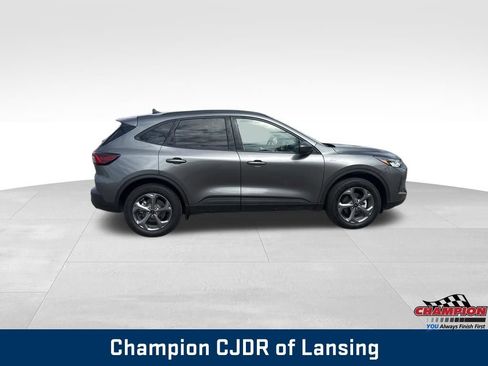 Used 2025 Ford Escape ST-Line Select AWD/4WD image 5