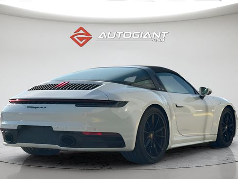 Used 2023 Porsche 911 Targa 4S AWD/4WD image 9