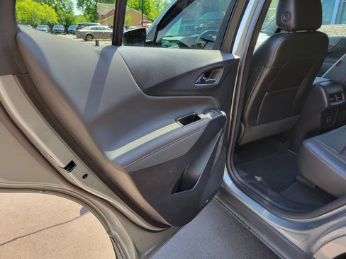 Used 2023 Chevrolet Equinox RS w/ RS Leather Package AWD/4WD image 22