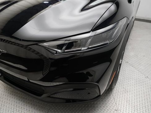 Used 2025 Ford Mustang Mach-E Select w/ Comfort Package Lite image 22