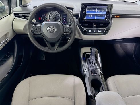 Used 2020 Toyota Corolla LE image 17