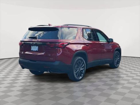 Used 2023 Chevrolet Traverse RS AWD/4WD image 7