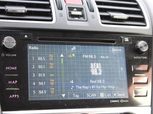 Used 2015 Subaru Crosstrek Touring image 36