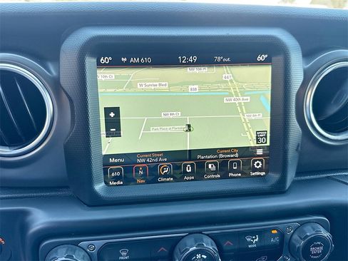 Used 2022 Jeep Wrangler Unlimited Rubicon 4xe image 14