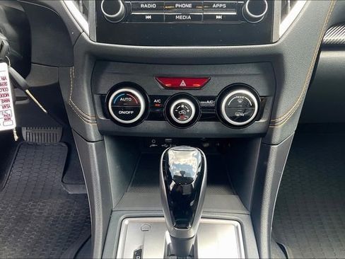 Used 2023 Subaru Crosstrek 2.0i Premium image 32