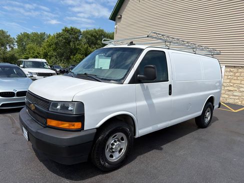 Used 2020 Chevrolet Express 2500 w/ Driver Convenience Package RWD image 2