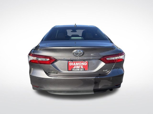 Used 2020 Toyota Camry LE FWD image 4