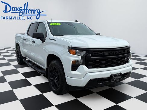 Used 2024 Chevrolet Silverado 1500 Custom w/ Rally Edition image 7